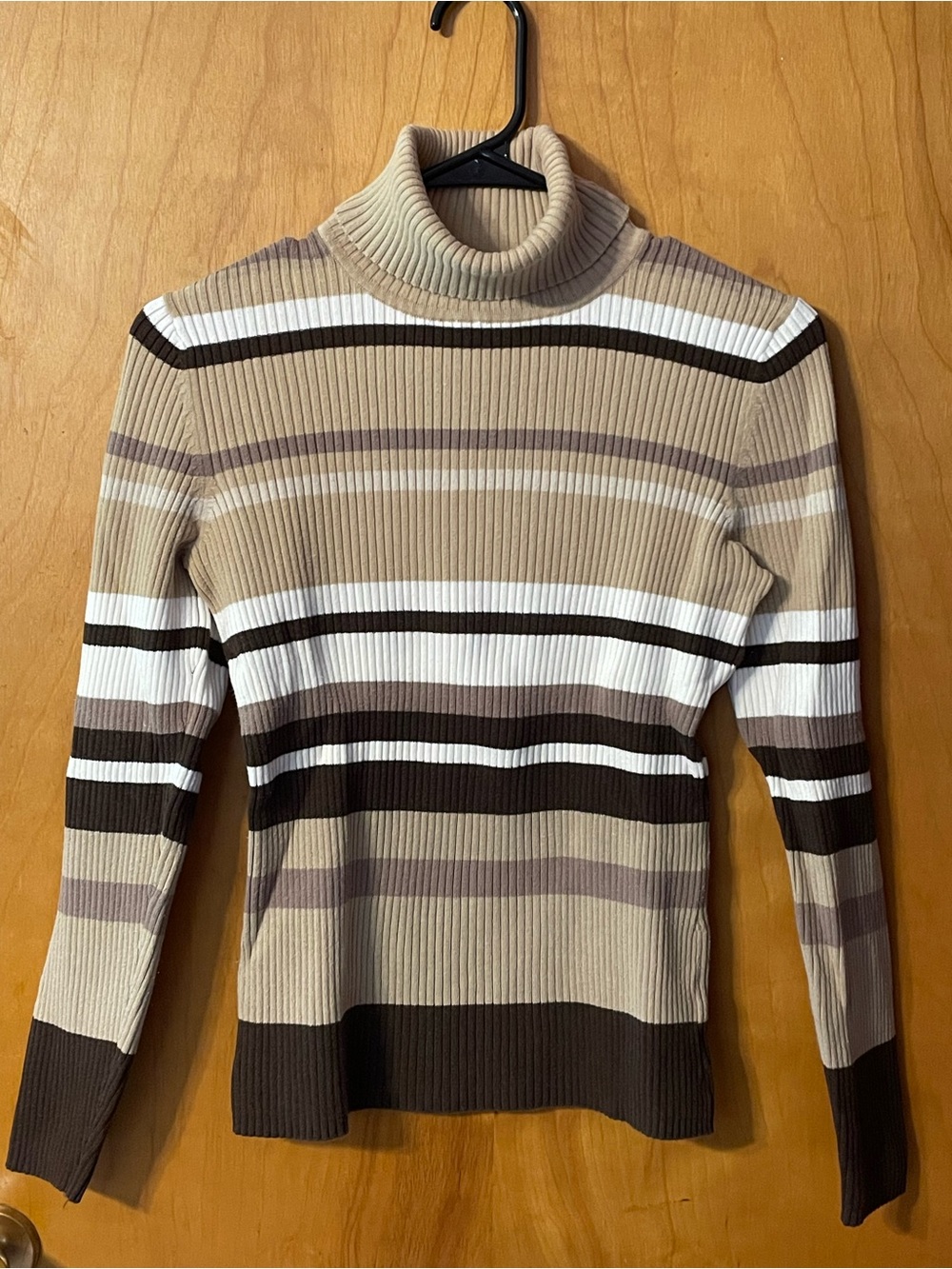 St. John's Bay Ribbed Turtleneck Sweater in Beige, Brown & White